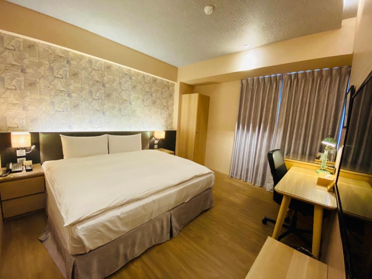 Dlinn Hotel Taichung Exteriör bild