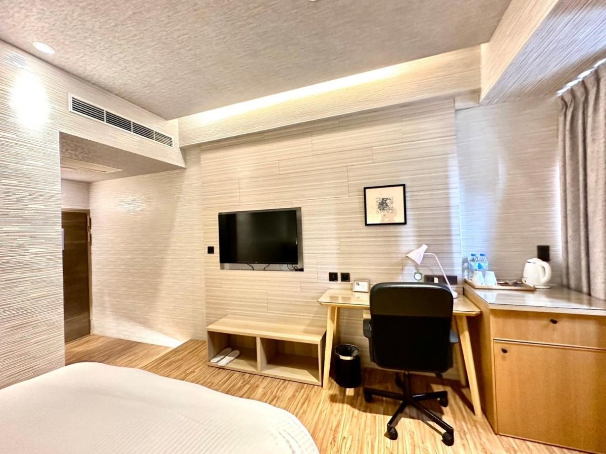 Dlinn Hotel Taichung Exteriör bild